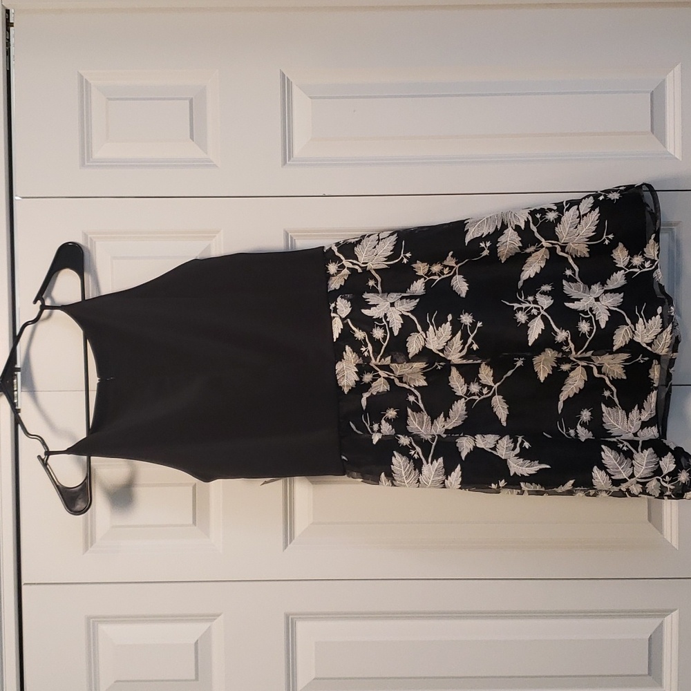 🌼SALE!🌼🌷CLASSIC🌷BEAUTY🌷SUMMER READY🌷 - Picture 2 of 2